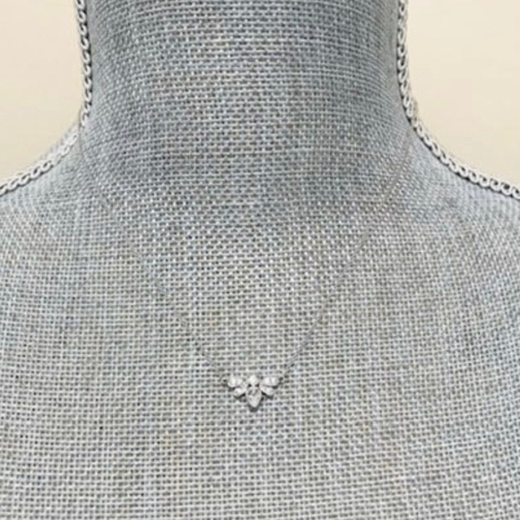 “QueenBee” Cubic Zirconia Necklace, Boutique-NWT - Picture 3 of 6